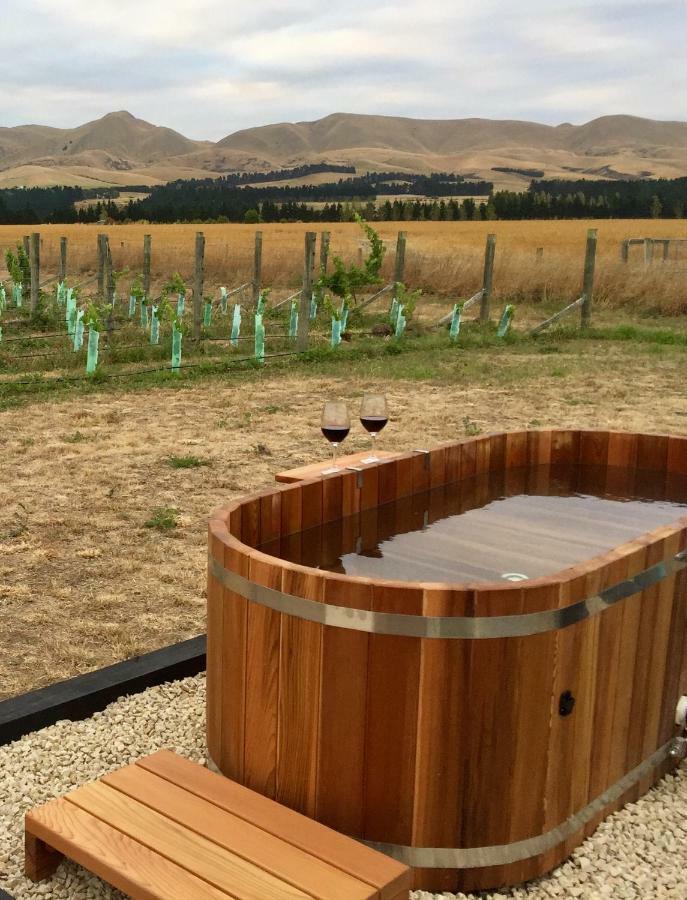 Romantic Vineyard Getaway Waipara ภายนอก รูปภาพ